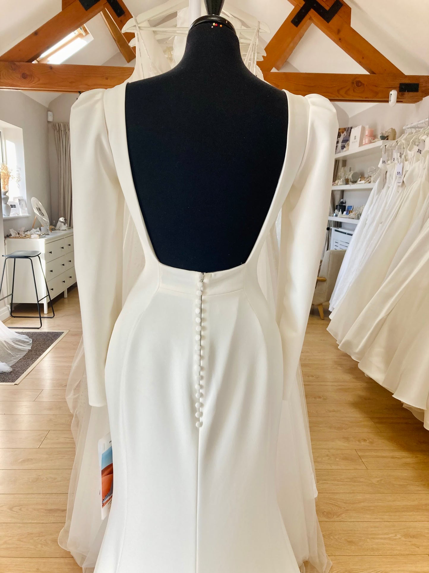 Pronovias Antelope