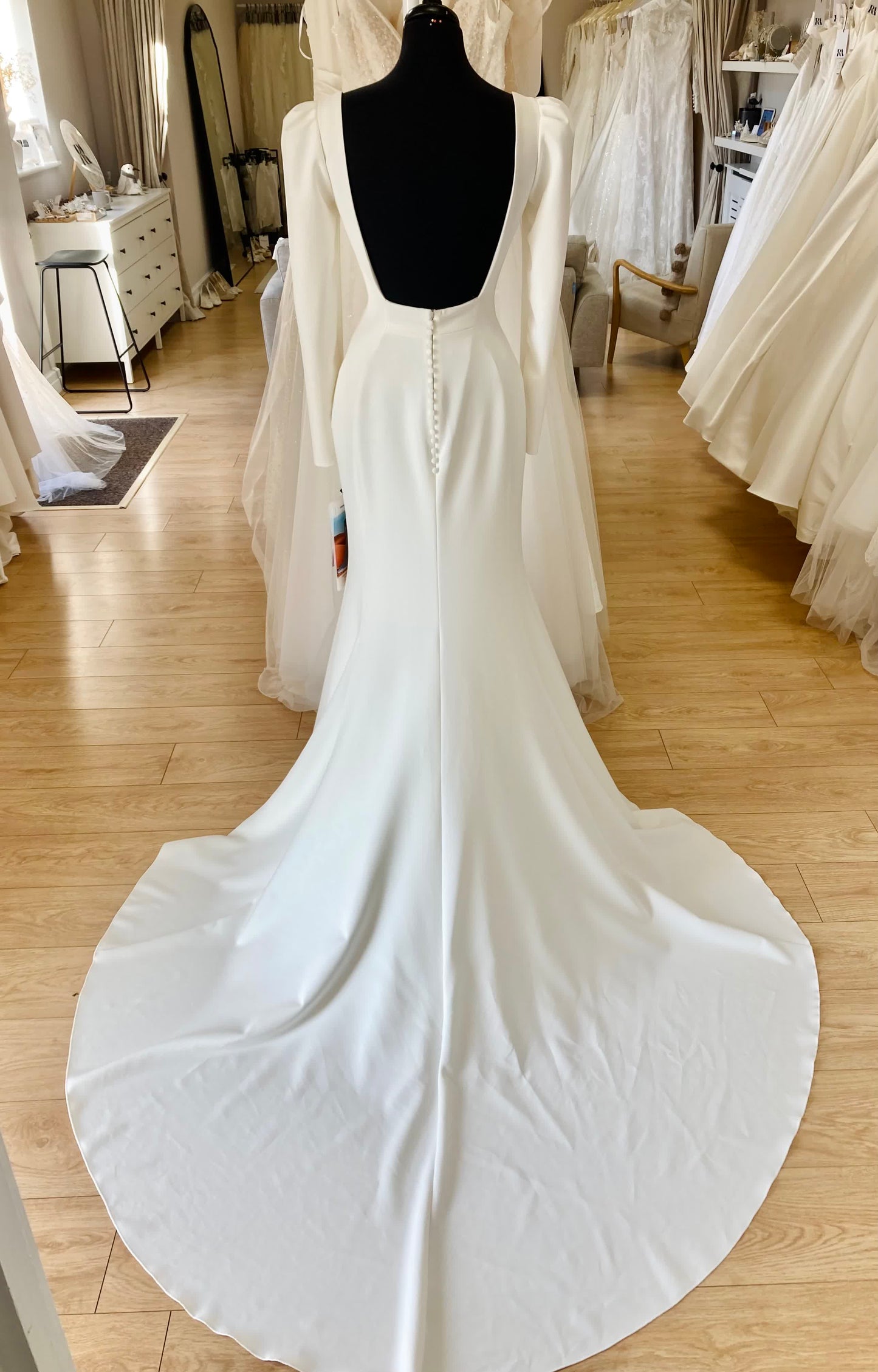 Pronovias Antelope