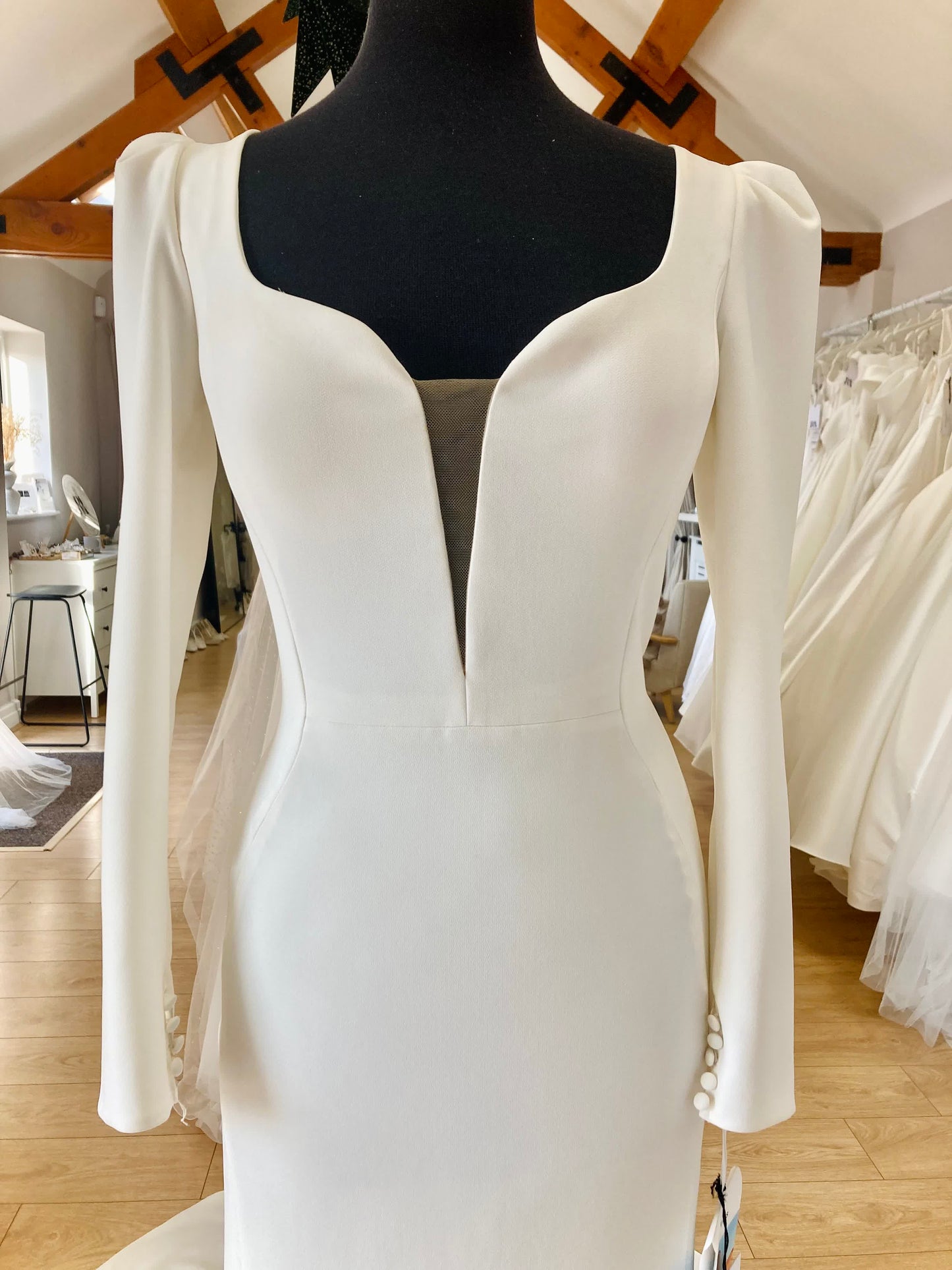 Pronovias Antelope