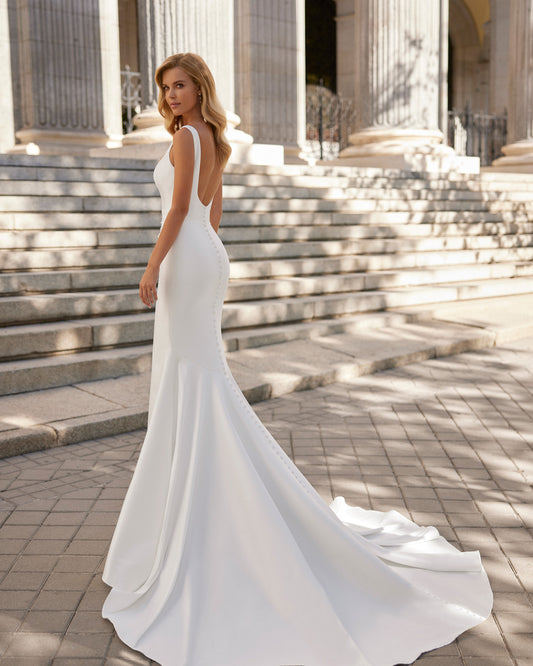Luna Novias Sabatini