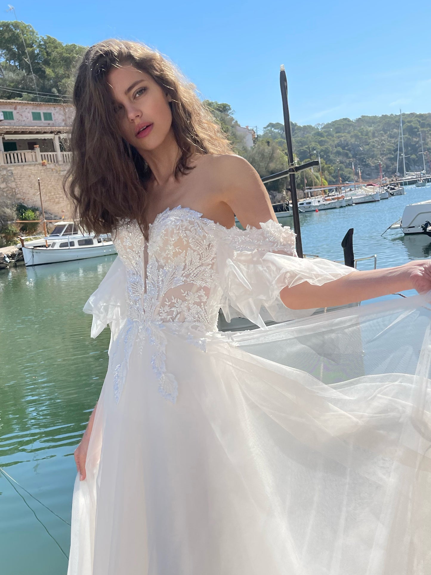 Mia Lavi 2306 Olearia