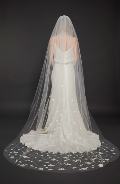 Helen Martin Poppy Veil - Ivory