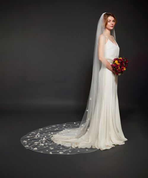 Helen Martin Poppy Veil - Ivory