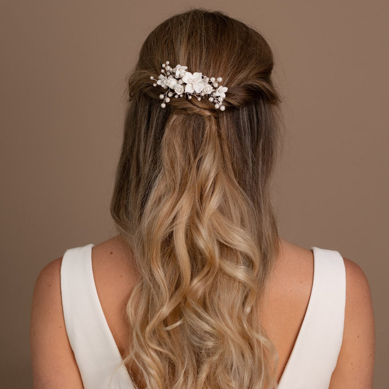 Arianna Stellar Veil Comb