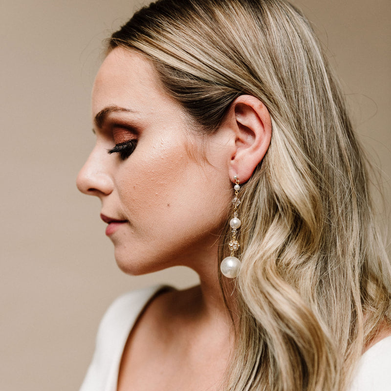 Arianna Mira Pearl Earrings - Silver & Ivory - ex display