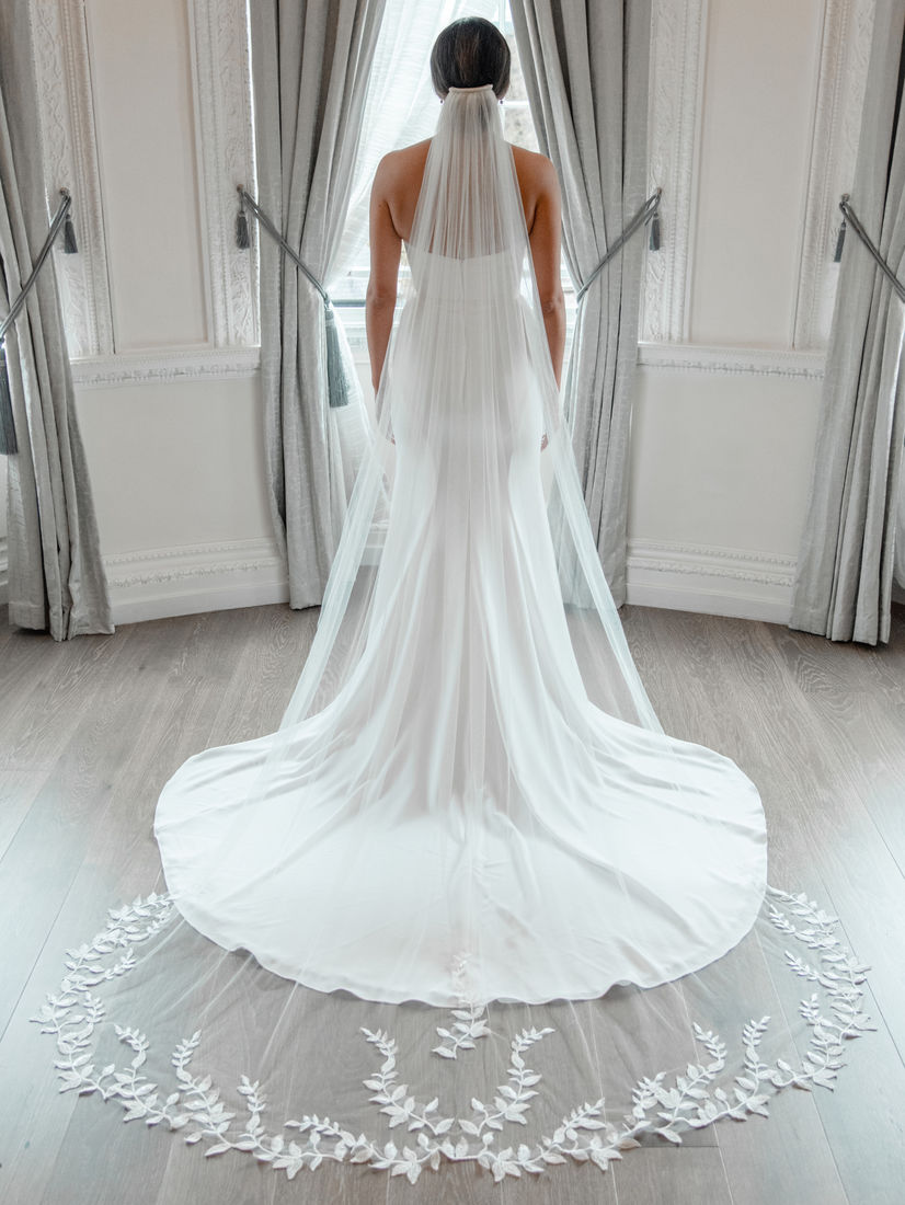 Wedding Veil Chapel Length Beachweddingtips wedding-veil-chapel-length-beachweddingtips