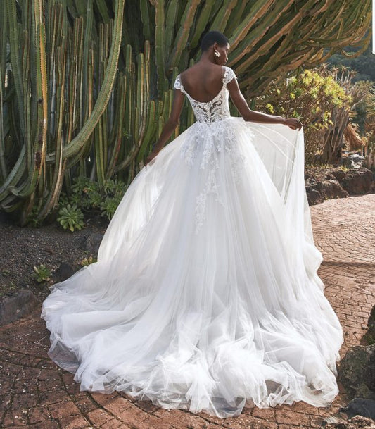Pronovias Bromo