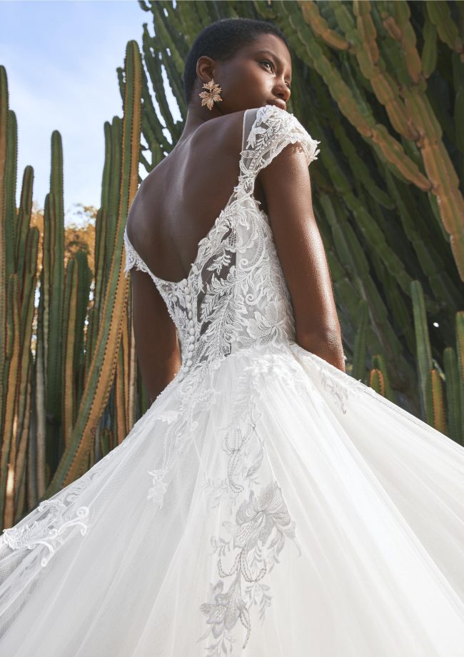 Pronovias Bromo