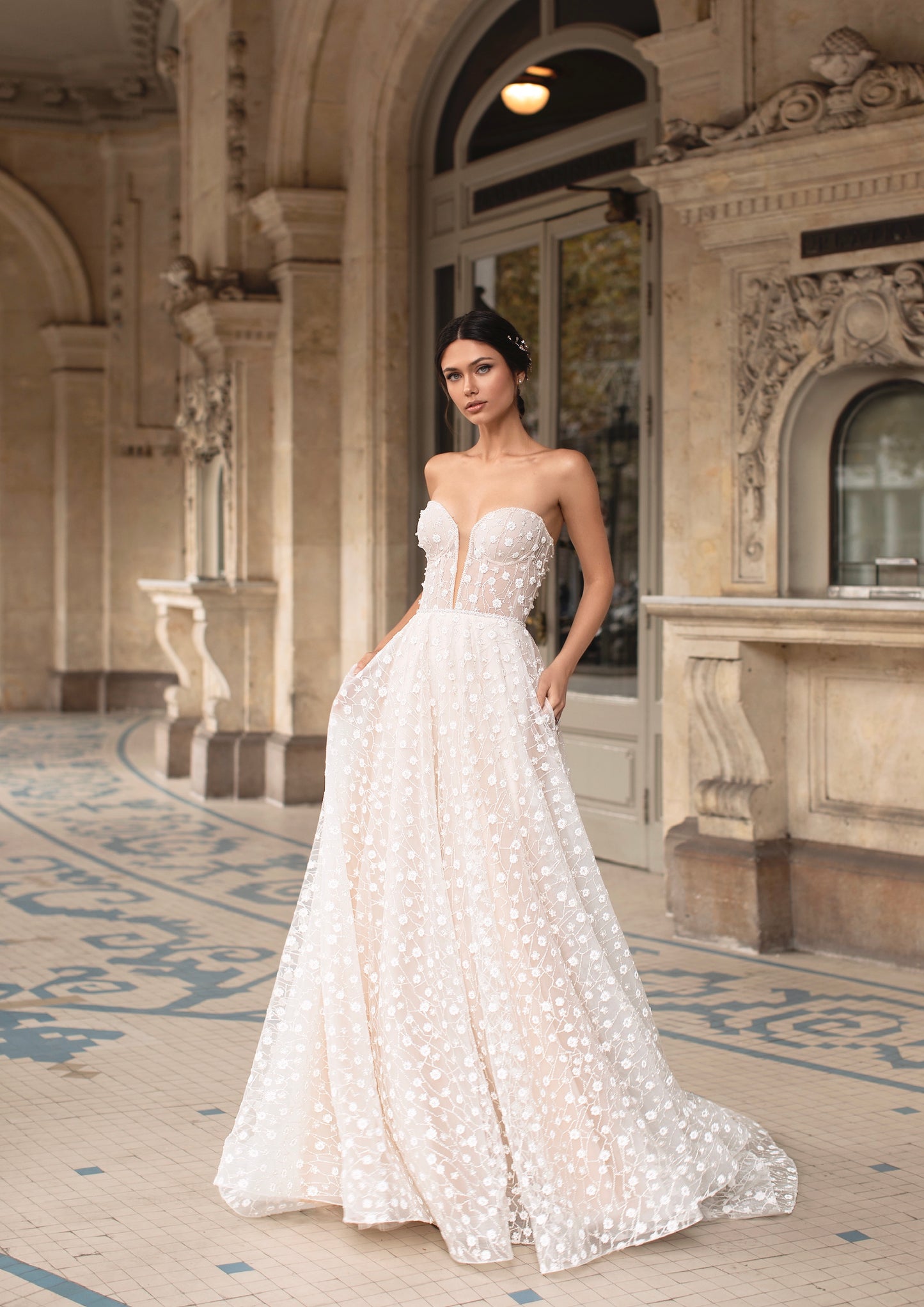 Pronovias Hopkins