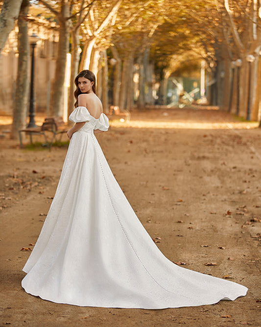 Luna Novias Tunan
