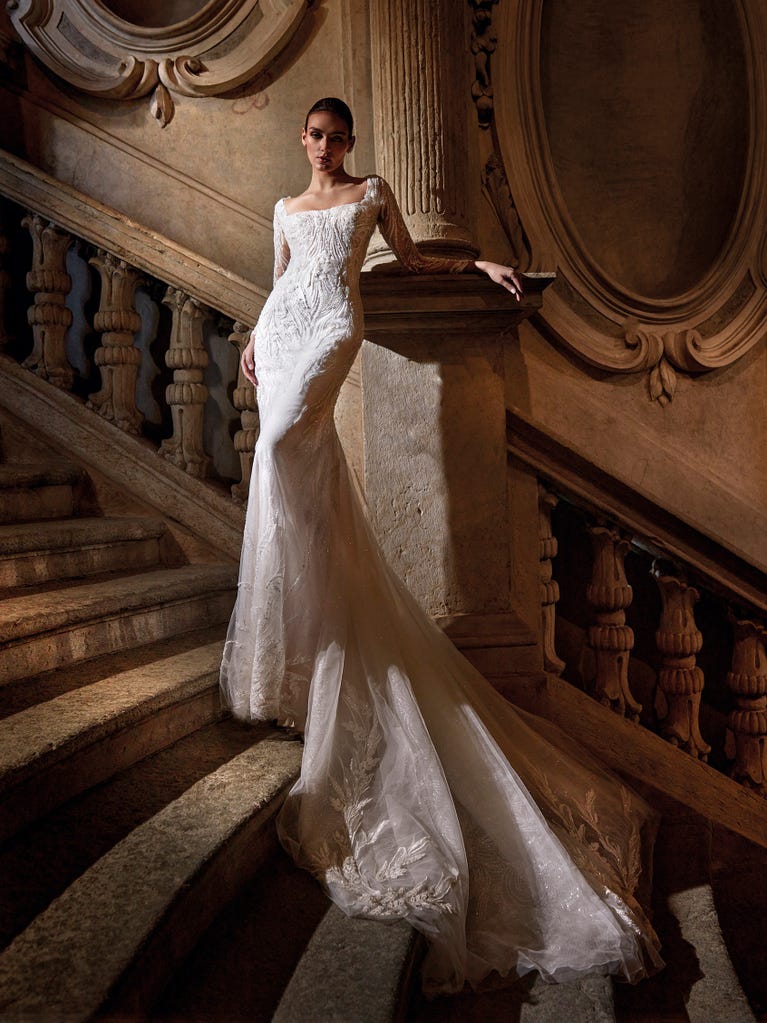 Pronovias Ametrine