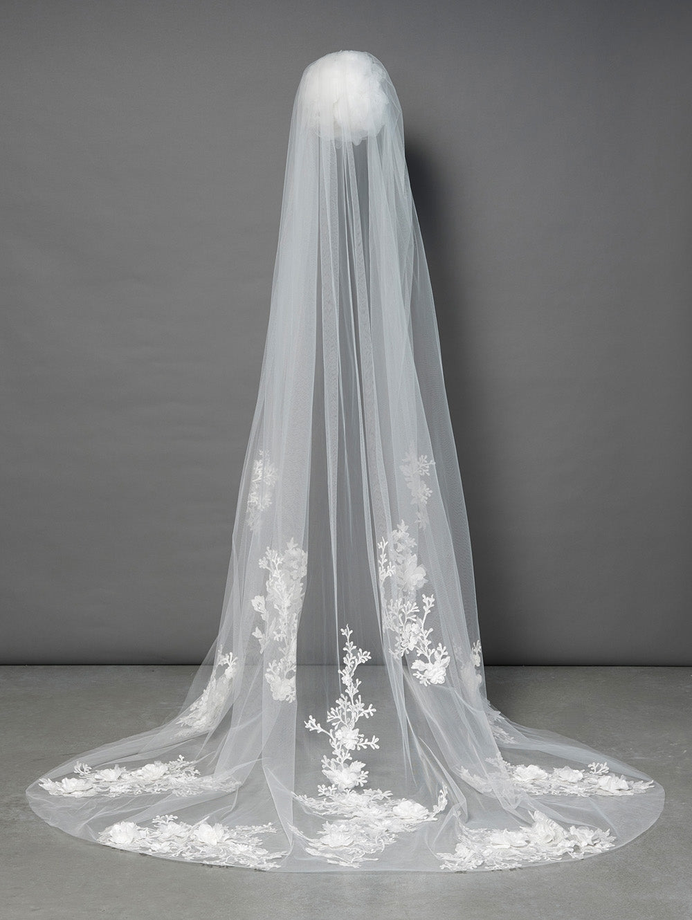 3D Floral Ivory Wedding Veil