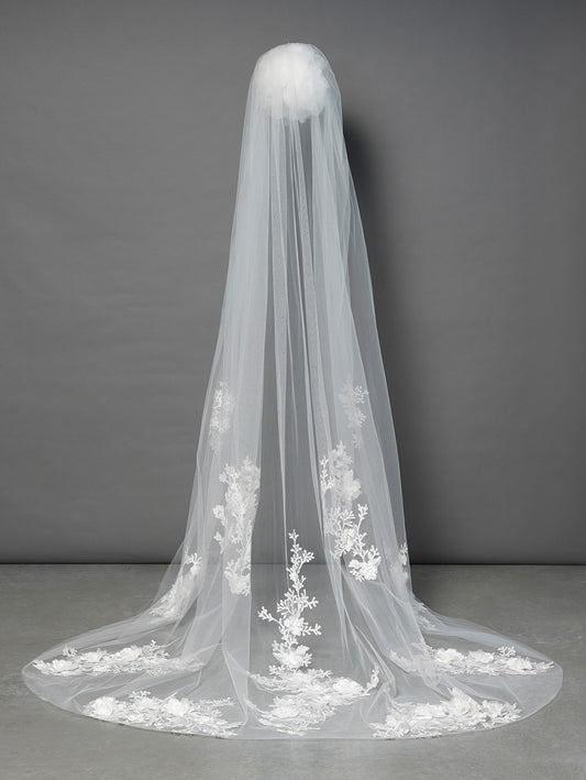 3D Floral Ivory Wedding Veil