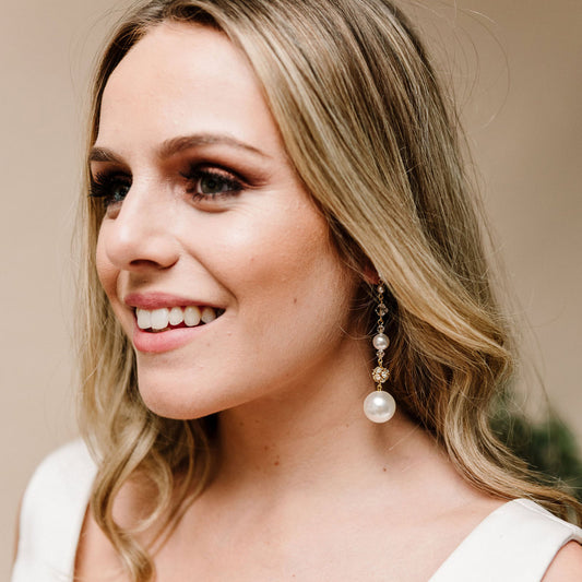 Arianna Mira Pearl Earrings - Silver & Ivory - ex display